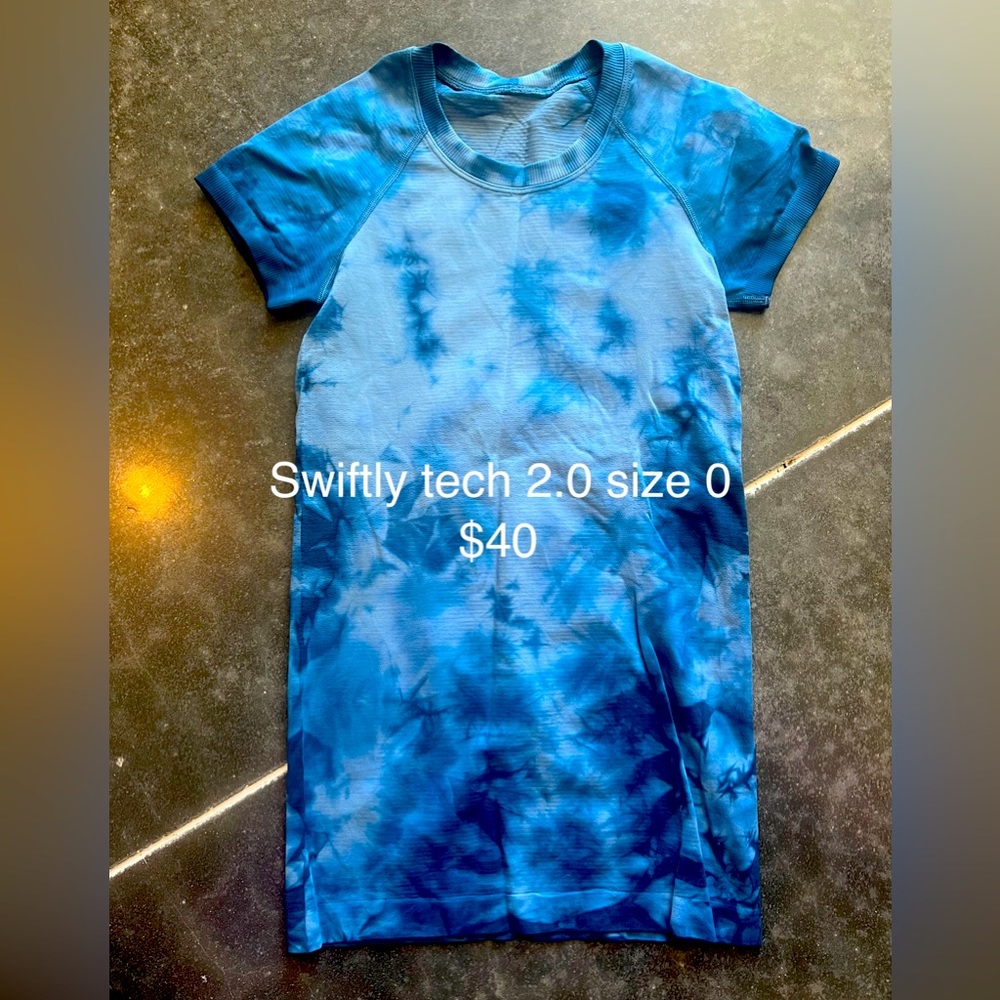 lululemon athletica Swiftly Tech 2.0 Short Sleeve Tee - Blue Tie-Dye
